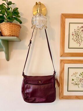 NWT Etienne Aigner Genuine Leather Vintage Crossbody Bag in Burgundy